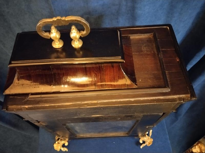 STAROŽITNÉ HODINY - Villa Croce Roma - Obrázek 19